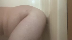 Chubby wet Shower fun 🚿💦🍆🍑 you want play 😊