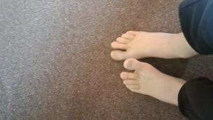 Glovefeets
