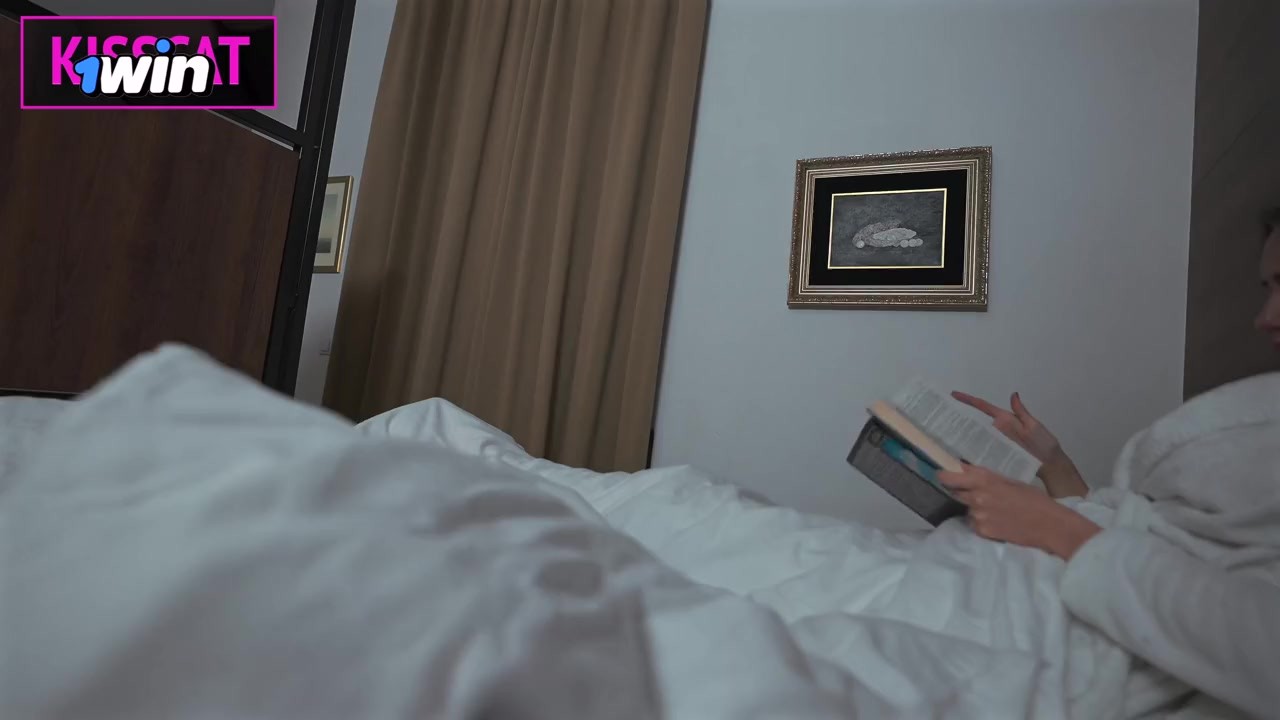 Stepmom get surprise oral creampie while helps to cum for step son in share bed before fuck - 無料セックスビデオ - RedTube