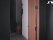 Isabella Nice, Scarlett Sage & Gizelle Blanco Lesbian Fun Between Roommates - A GIRL KNOWS 6/16