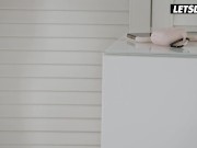 Flexible Hot Teen Stella Flex Has a Thing For Big Cocks - LETSDOEIT 1/16