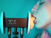 ASMR Close Up Ear Licking 3Dio by Elsa 4/16