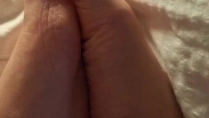 Rosie’s Oiled Up Foot Tease & Sensual Feet Worship Trailer – Toe Spreads, Soles, Arches