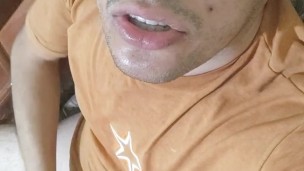 MACHOTE VERGUDO AGITANDO LA POLLA (COMPLETO EN 0NL¥F∆N$)