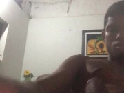 Quede solo en casa y toca hacerse una deliciosa paja 💦 12/16