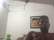 Quede solo en casa y toca hacerse una deliciosa paja 💦 6/16