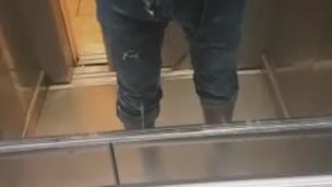 Me in the elevator 😊