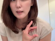 エッチな姿勢教室？！みんな好きな格好でレッスン受けてね♡先生の乳首ばっかりみないでね🫣 - Screenshot 2 of 16 - 日本人