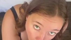 Chubby Aussie whore goes back to hotel desperate for big thick cock (ceeceerose8, Austin King)