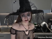 I stole his cum for my potion😈🖤✨