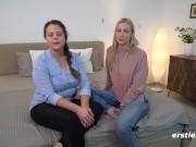 Ersties - Erste lesbische BDSM-Erfahrung mit Peitsche und Vibrator 2/16