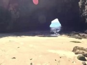 【個人撮影】伊豆🏖️海に行く前に駐車場に止めた車の中でイチャイチャして生SEXまでする素人カップル♡最後は人が近くに来て中断しました...💔／Japanese amateur hentai