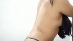 تشهيت نمص زب و نحكو على طبوني شاعل كياكلوني ديما سخون ماكيبردش مشهي زب كبيير نحكو فوقو اححح sex m