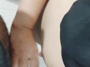  غير شافتني زبي واقف هاجت عليا كلام بالدارجة سكس مغربي حقيقي - Screenshot 3 of 16 - Maroc