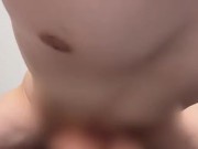 【ASMR/ポルチオ突き上げハメ潮えっち】勃起生ちんぽで膣奥まで突き上げられて…絶倫彼氏のピストンが止めてくれず奥まで弄ばれるポルチオ突き上げハメ潮えっち♡ 10/16