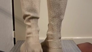 Barbie trample hard cock and balls with high boots No.40