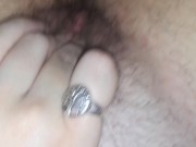 Je me caresse au réveil