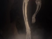 Legs and feet view - Screenshot 3 of 16 - Music