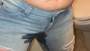 Sunday Morning Pissing In Her Tight Denim Jeans