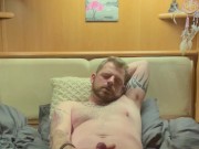 Bedtime fun - Screenshot 11 of 16 - Fast Handjob