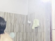 Regresé de una fiesta con mi hermanastro y lo follé en el baño antes que mama regrese a casa 13/16