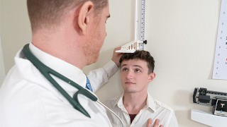 FunSizeBoys Young patient Grant Ducati fucked by tall DILF doctor ...