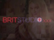 Hot Teen POV Outdoor Blowjob 1/16