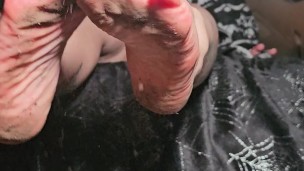 Dirty feet humiliation joi