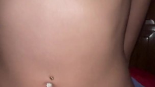 Sexo nocturno con mi perrita ella dice que es en la cama es mi perra