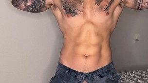 😈MOST AMAZING MILITARY CUMSHOT🥵I Was Horny After Work And I DO IT😜