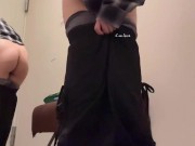 試着室で即イキオナニー//目の前でイチャイチャしてるカップルがいて…ムラムラしたの(_ _) 4/16