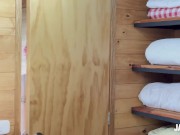 SQUIRT EN LA CARA! mi novia paisa me baña con sus jugos vaginales 1/16