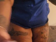 BBW masturbates on lunch break| squirting all over
