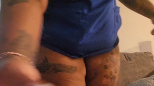 BBW masturbates on lunch break| squirting all over