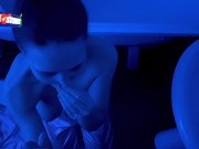 Лучшие друзья закрылись в ванной во время вечеринки 3/16