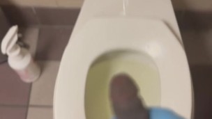 Had to Piss at WORK and got HORNY!! •moaning•