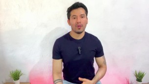 Boxeador dotado casado tiene sexo con su intimo amigo por que la esposa lo dejo