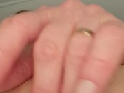 Киска течёт и кончает - Screenshot 11 of 16 - Fisting