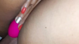 Milf puta me despierta con crampie.... me encanta despertar asi