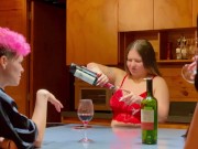 EX-UNIVERSITARIAS! 📚 Amigas confiesan estar enamoradas para chupar tetas grandes y vaginas 7/16