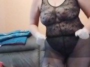 Spécial lingerie halloween: je danse pour les fans de gants en latex