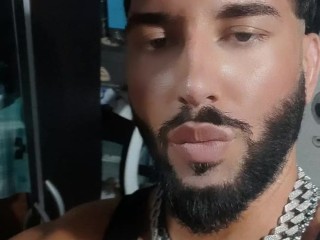 HALLOWEEN COSTUMES ON MY GORGEUS DIVINE BEATY MUSCULAR BODY