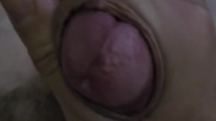 Quick rub with vibrating & shocking buttplug in