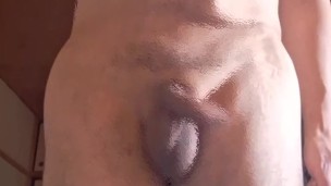 ビンタ　包茎粗チンをビンタした　ビンタで元気になる粗チン