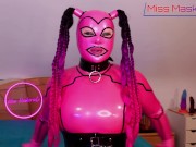Miss Maskerade - Onlyfans why you should give into temptation - Screenshot 12 of 16 - Close Up