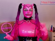 Miss Maskerade - Onlyfans why you should give into temptation - Screenshot 7 of 16 - Close Up
