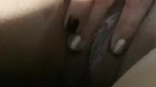 Milf puta. Otra de conchi en el baño..disfruten