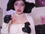 Cosplaying as Lady Dimitrescu 4/16