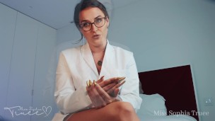Sophia Truee aids your Gooning Addiction JOI