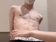 媚薬をチンポに塗られまくって超絶手コキ 椅子に縛られたまま目隠しで視界奪われて快楽堕ちさせられちゃった 2/16